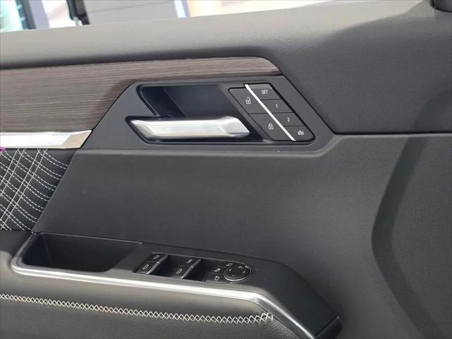 2026 GMC Acadia Denali FWD