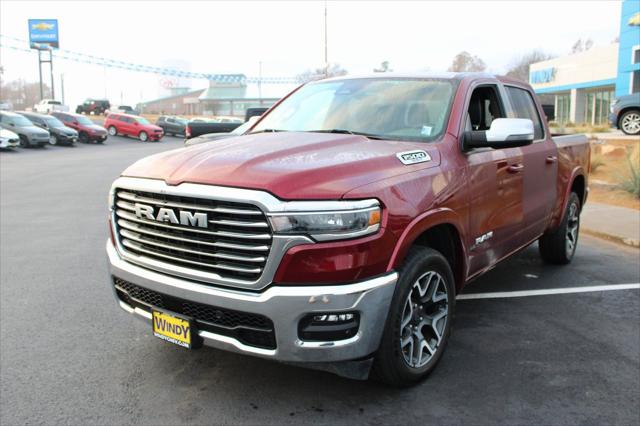 2025 Ram 1500 Laramie Crew Cab 4x4 5'7" Box