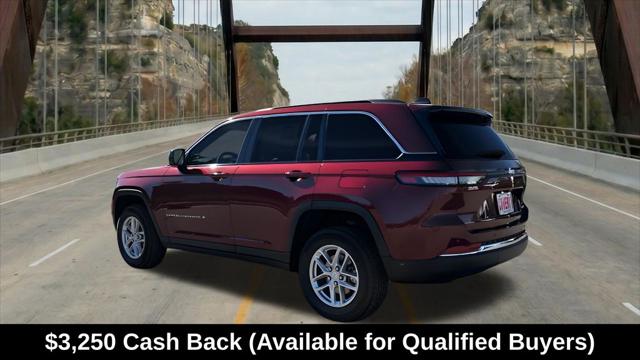 2025 Jeep Grand Cherokee Laredo X 4x2