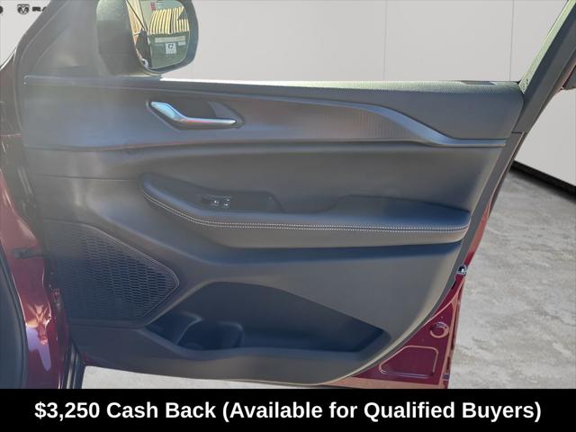 2025 Jeep Grand Cherokee Laredo X 4x2