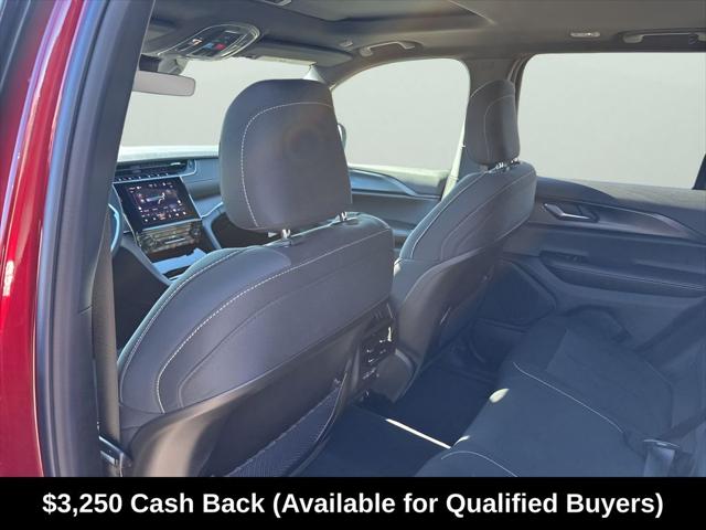 2025 Jeep Grand Cherokee Laredo X 4x2
