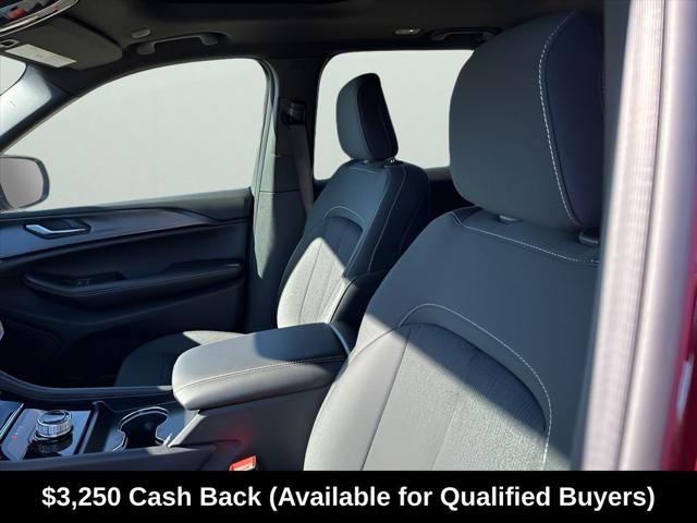 2025 Jeep Grand Cherokee Laredo X 4x2