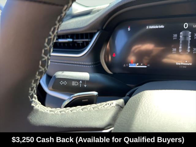 2025 Jeep Grand Cherokee Laredo X 4x2