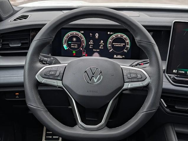 2026 Volkswagen Tiguan SE R-Line Black