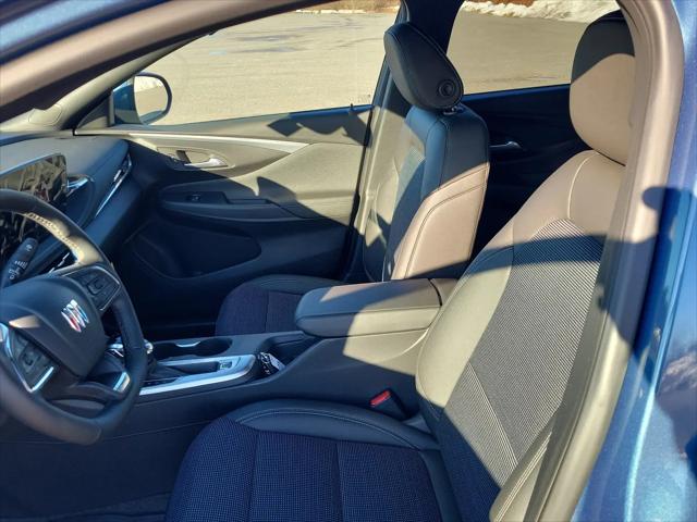 2026 Buick NV Preferred FWD