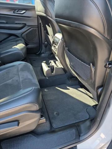 2023 Jeep Grand Cherokee L Altitude 4x4