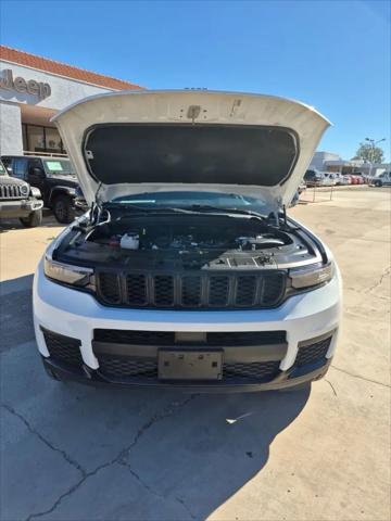 2023 Jeep Grand Cherokee L Altitude 4x4
