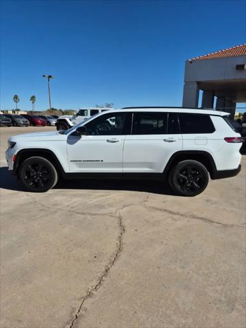 2023 Jeep Grand Cherokee L Altitude 4x4