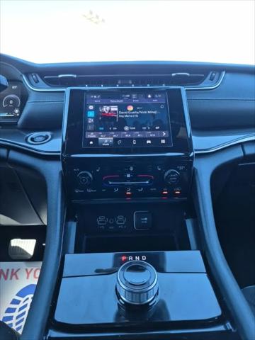 2023 Jeep Grand Cherokee L Altitude 4x4