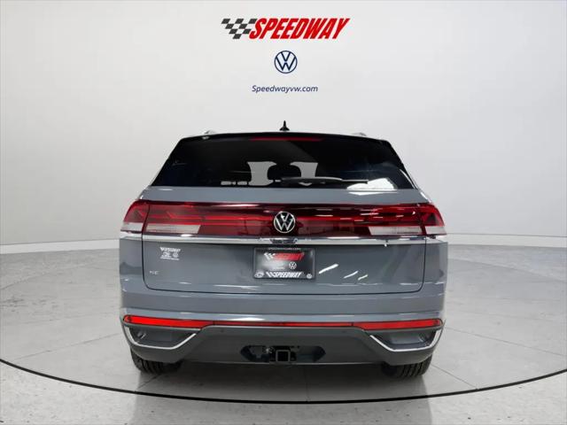 2026 Volkswagen Atlas Cross Sport SE with Technology