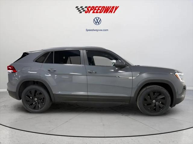 2026 Volkswagen Atlas Cross Sport SE with Technology