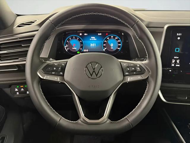 2026 Volkswagen Atlas Cross Sport SE with Technology