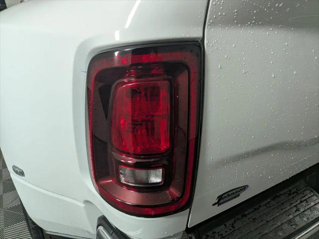 2026 Ram 3500 Tradesman Crew Cab 4x4 8' Box