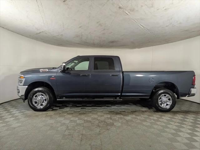 2026 Ram 3500 Tradesman Crew Cab 4x4 8' Box