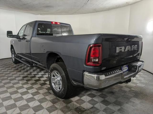 2026 Ram 3500 Tradesman Crew Cab 4x4 8' Box