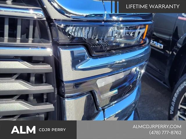 2026 Ram 3500 Tradesman/Big Horn