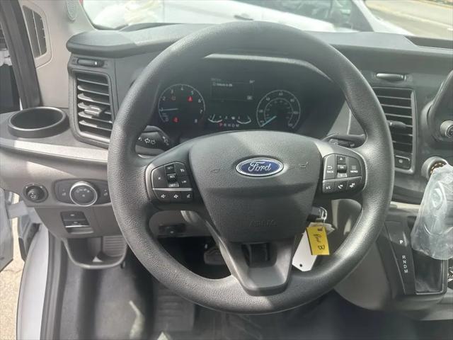 2024 Ford Transit Cutaway T-350