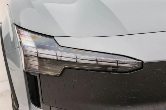 2026 Volvo EX30 Cross Country Ultra, Twin Motor Performance, Fully electric