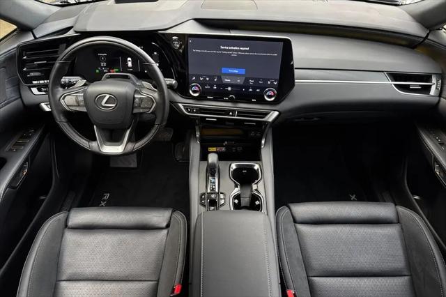 2025 Lexus RX 450h+ Luxury