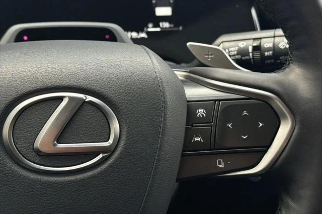 2025 Lexus RX 450h+ Luxury