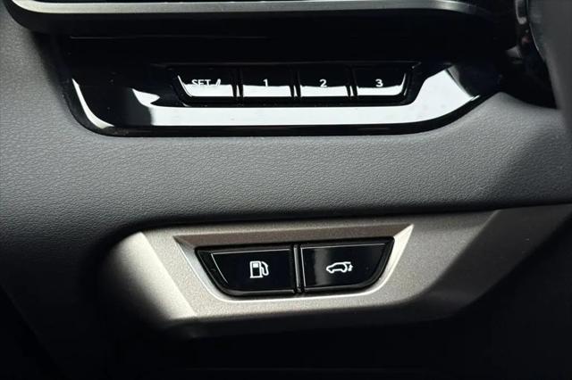 2025 Lexus RX 450h+ Luxury