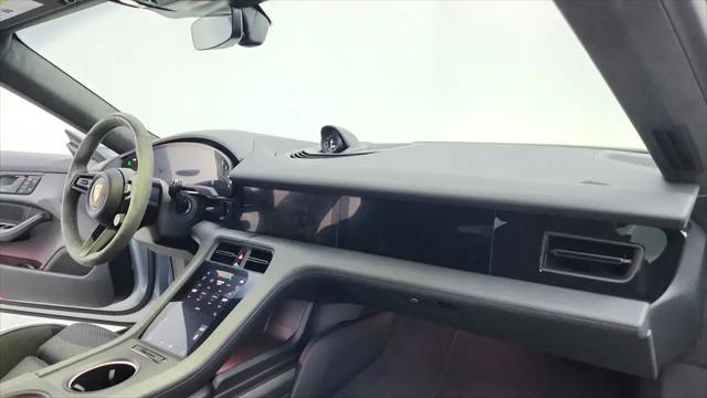 2024 Porsche Taycan GTS