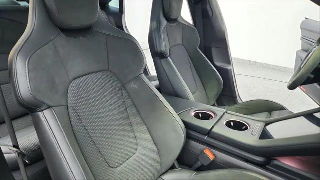 2024 Porsche Taycan GTS