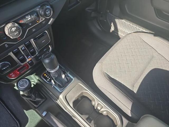 2026 Jeep Gladiator Sport