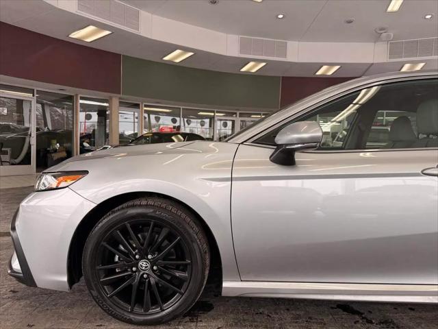 2023 Toyota Camry SE AWD