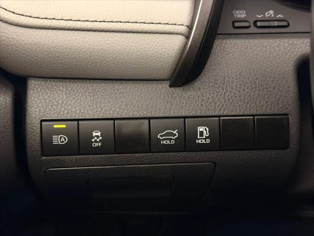 2023 Toyota Camry SE AWD