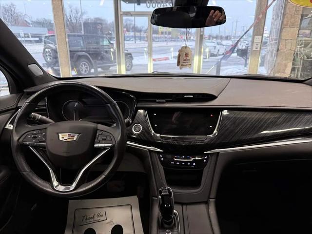 2023 Cadillac XT6 FWD Premium Luxury