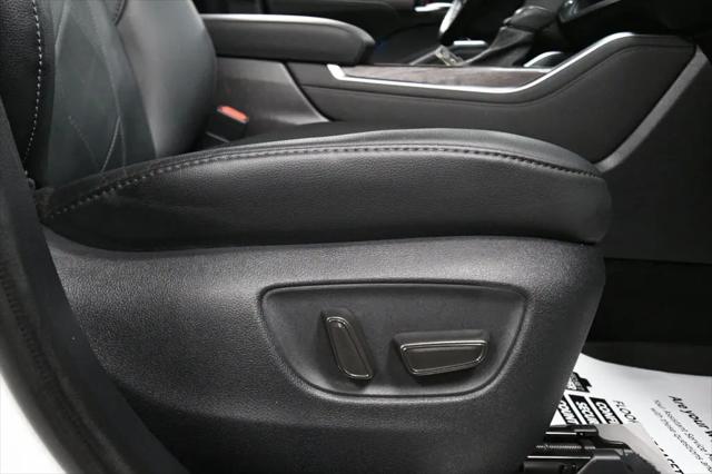 2021 Toyota Highlander Hybrid Platinum