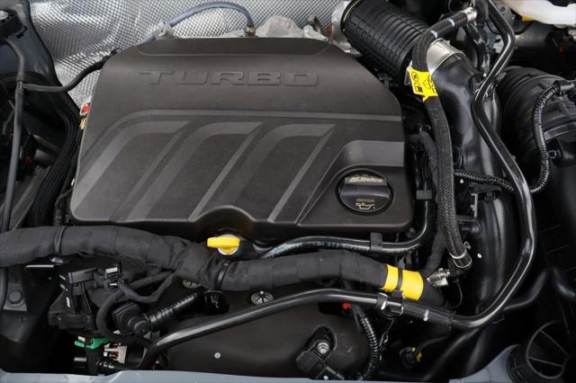 2026 Buick NV Preferred FWD