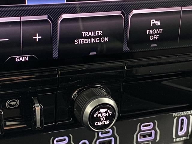 2026 Ram 1500 Laramie Crew Cab 4x4 57 Box