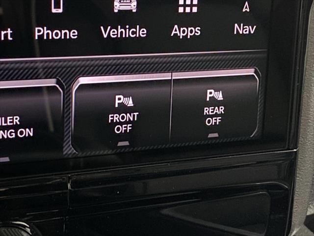 2026 Ram 1500 Laramie Crew Cab 4x4 57 Box