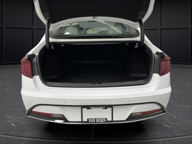 2023 Hyundai Sonata Hybrid Limited