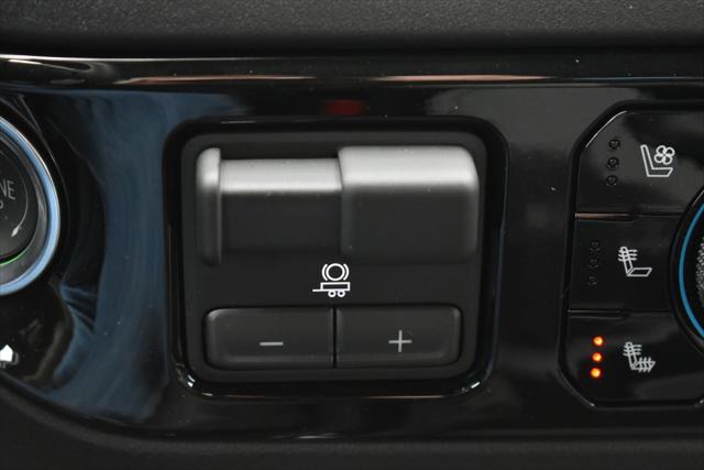 2026 Chevrolet Silverado 2500HD Crew Cab, Standard Bed, XR2, 4WD