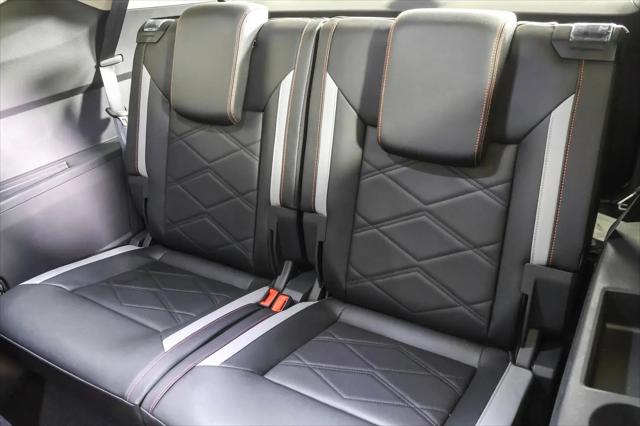2026 Volkswagen Atlas Peak Edition