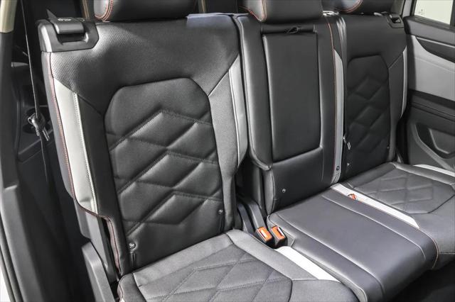 2026 Volkswagen Atlas Peak Edition