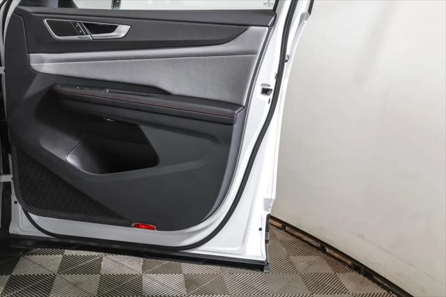 2026 Volkswagen Atlas Peak Edition