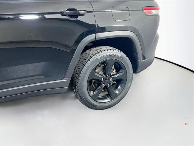 2023 Jeep Grand Cherokee Altitude 4x4