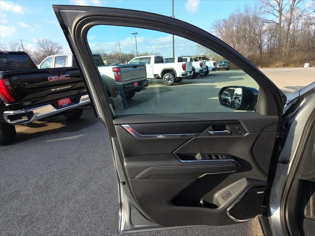 2026 GMC Acadia Elevation FWD
