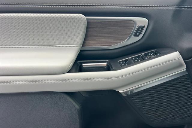 2025 Ford Expedition Platinum MAX