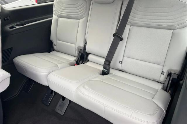 2025 Ford Expedition Platinum MAX