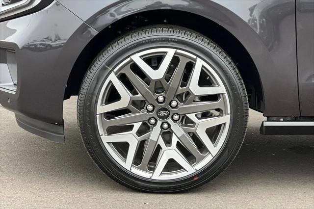 2025 Ford Expedition Platinum MAX