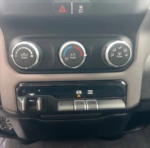 2020 Jeep Ram 2500 Big Horn Crew Cab 4x4 6'4" Box