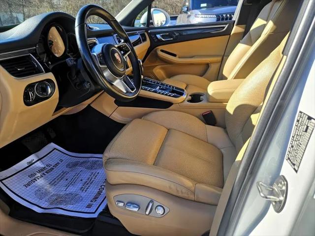 2018 Porsche Macan Sport Edition