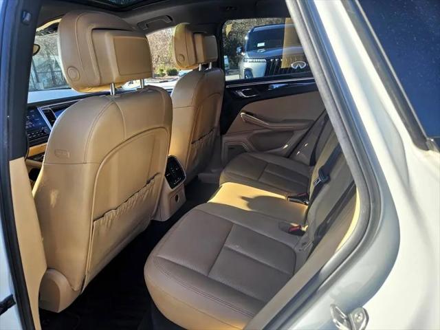 2018 Porsche Macan Sport Edition