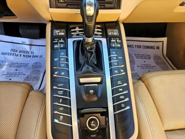 2018 Porsche Macan Sport Edition