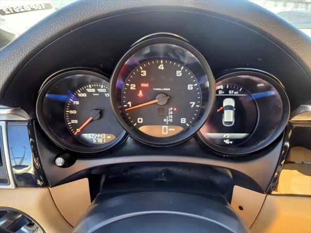 2018 Porsche Macan Sport Edition
